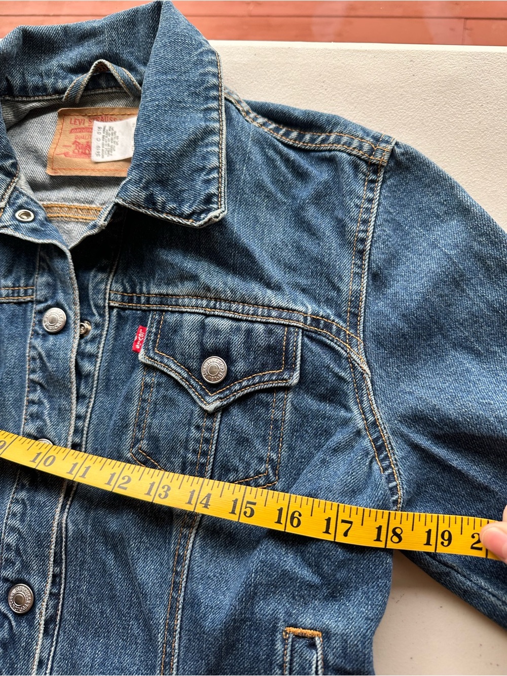 Vintage Levi’s Denim Jacket Women’s Wash Jean Jacket, M - Picture 9 of 11